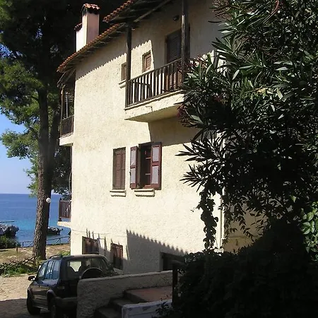 Traditional Guest House Agia Paraskevi  Buitenkant foto