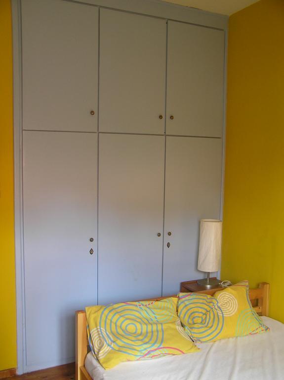 Apartment Traditional