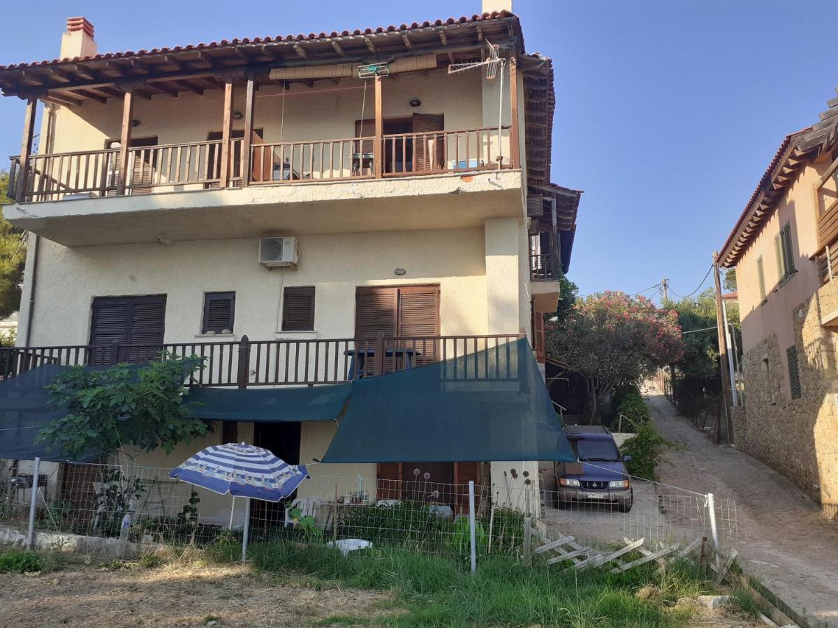 Traditional * Agia Paraskevi (Kassandra)